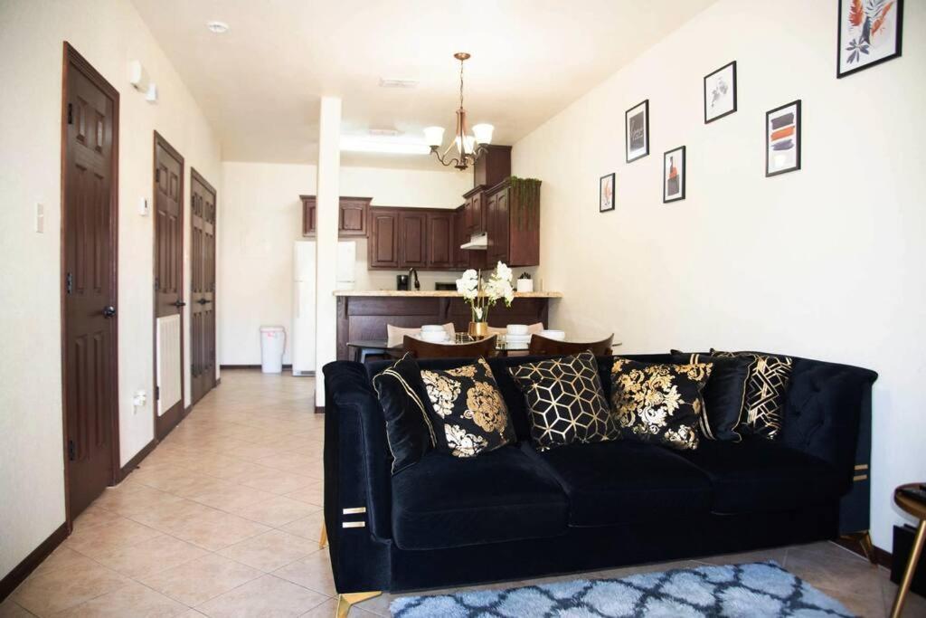 1 Min To University Utrgv 2Bd 2Bt Town Suite Edinburg Dış mekan fotoğraf